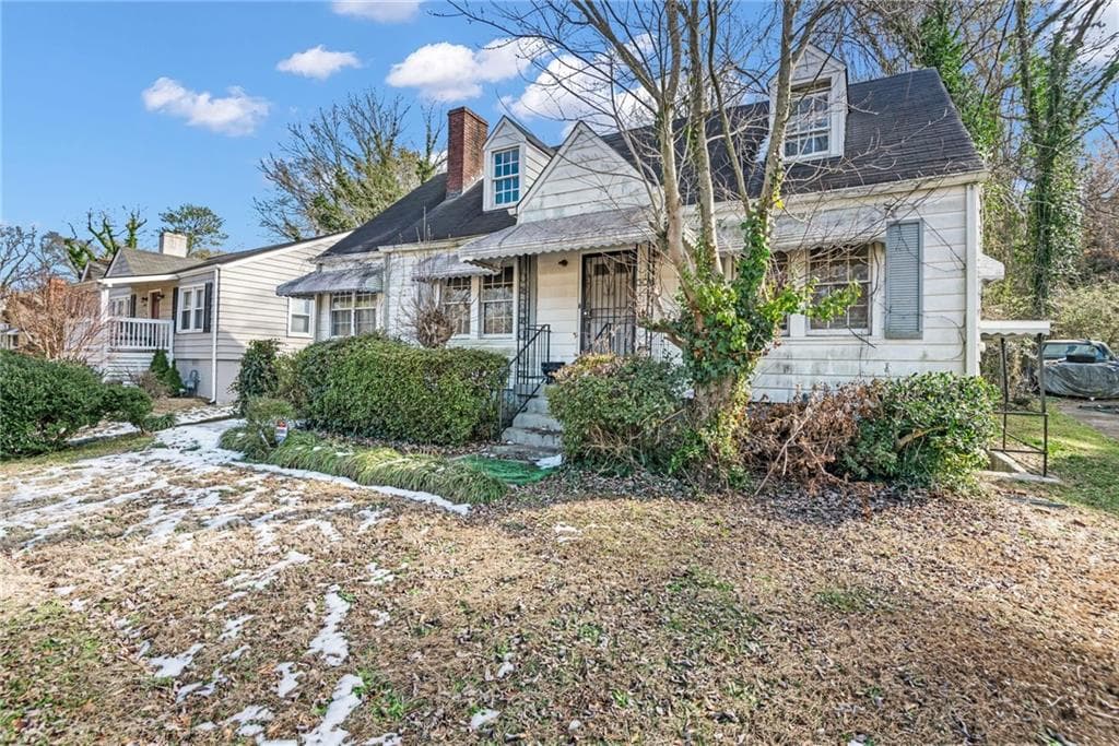 3 bedroom, 3 bathroom, 1,428 sq ft single family residence for sale at 1142 Cahaba Drive, Atlanta, GA 30311 — photo 2