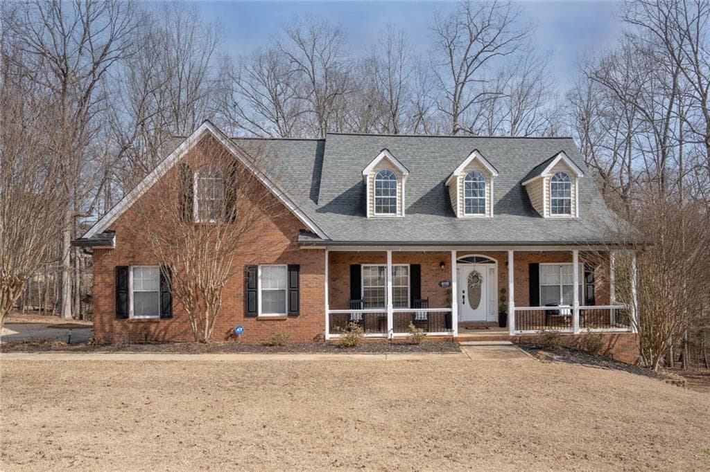 4 bedroom, 5 bathroom single family residence sold at 405 Marvin Court, Mcdonough, GA 30252