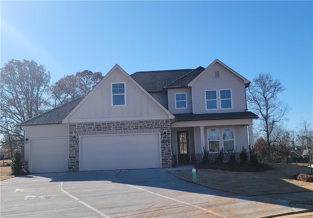 696 Grand Wehunt Drive, Hoschton, GA 30548 — most recent listing photo