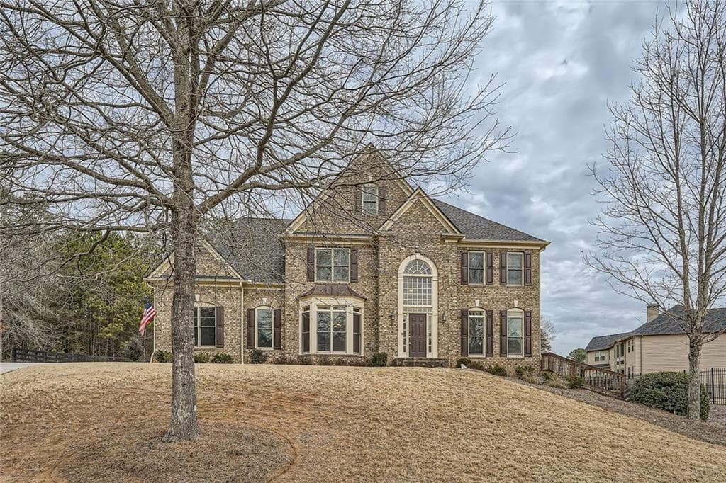 4 bedroom, 4 bathroom, 3,016 sq ft single family residence sold at 6620 Flagstone Mill Cove, Cumming, GA 30028