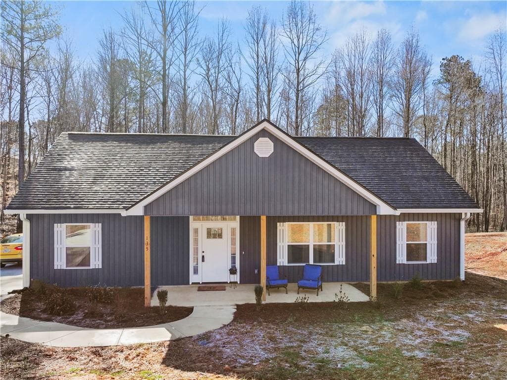 3 bedroom, 2 bathroom single family residence sold at 135 Tabitha Page Lane, Toccoa, GA 30577