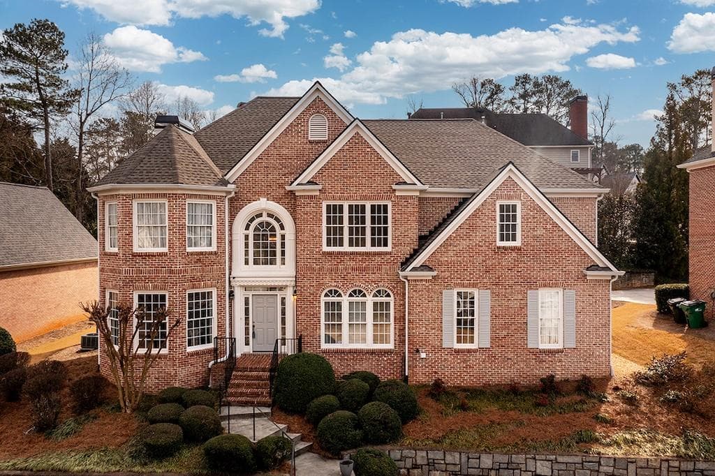 5 bedroom, 4 bathroom, 3,530 sq ft single family residence sold at 920 Redding Drive, Atlanta, GA 30328