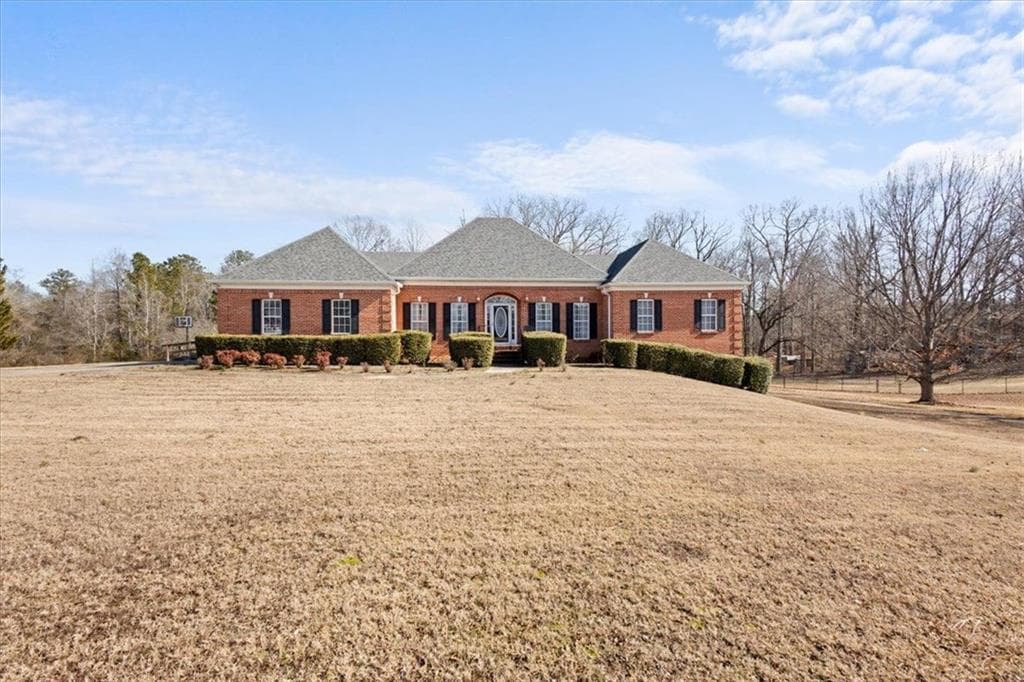 4 bedroom, 4 bathroom single family residence sold at 121 Desmond Court, Powder Springs, GA 30127