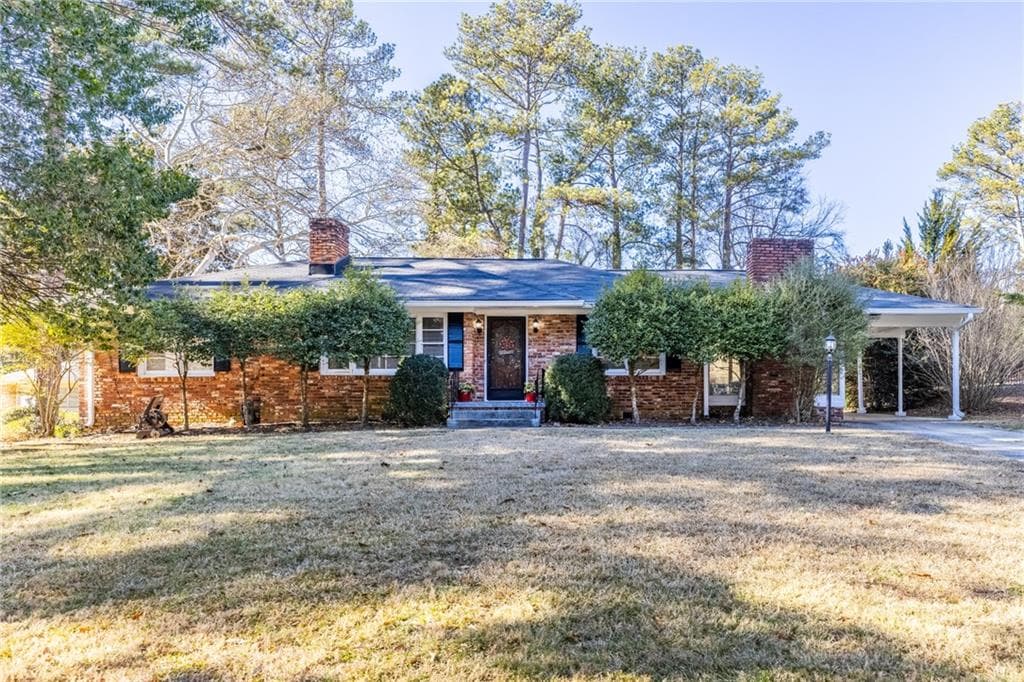3 bedroom, 2 bathroom single family residence sold at 4220 Rickenbacker Way, Atlanta, GA 30342