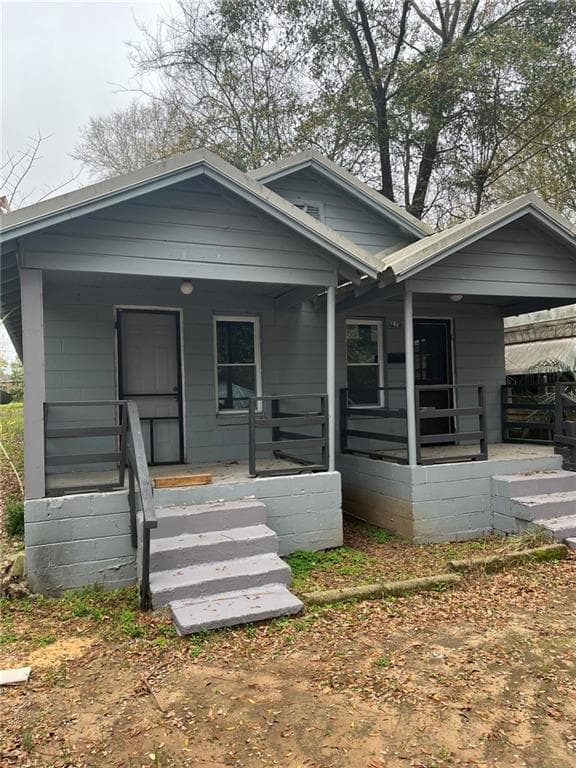 duplex sold at 822 Corn Avenue, Albany, GA 31701