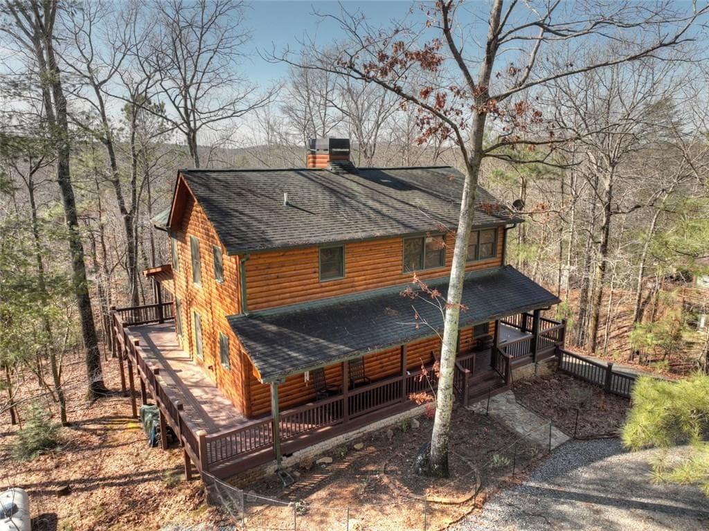 3 bedroom, 3 bathroom single family residence sold at 299 Malory Circle, Ellijay, GA 30540