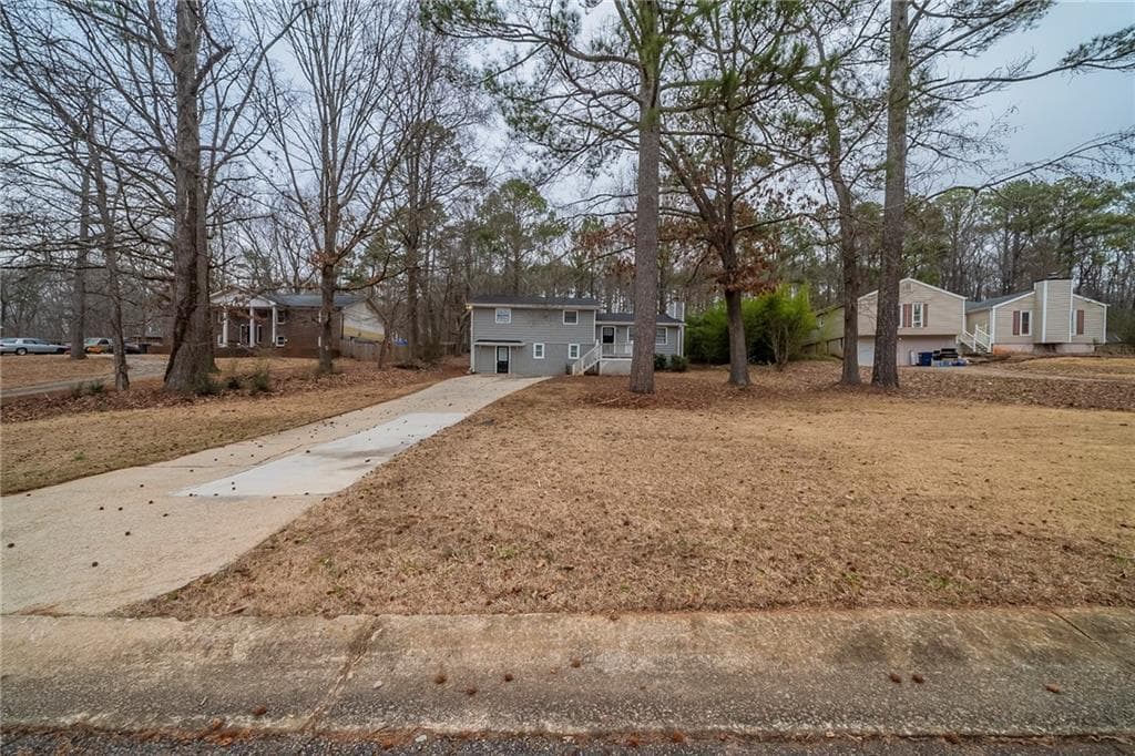 6520 Chickasaw Drive, Douglasville, GA 30135 — most recent listing photo