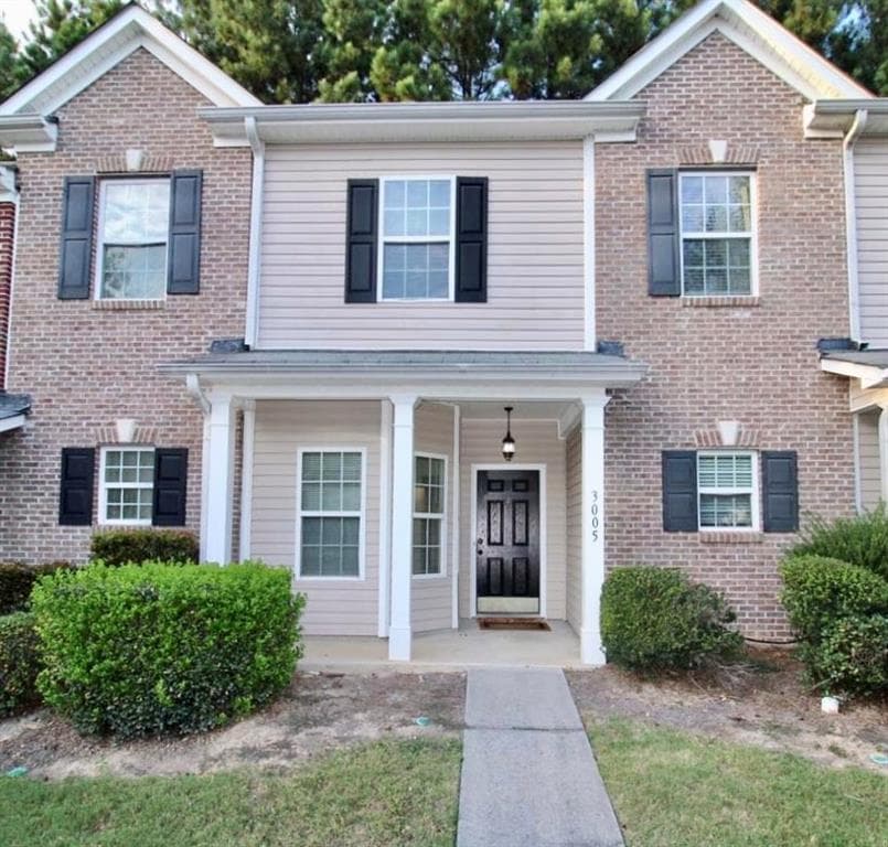 3 bedroom, 3 bathroom townhouse sold at 2555 Flat Shoals Road 3005, South Fulton, GA 30349