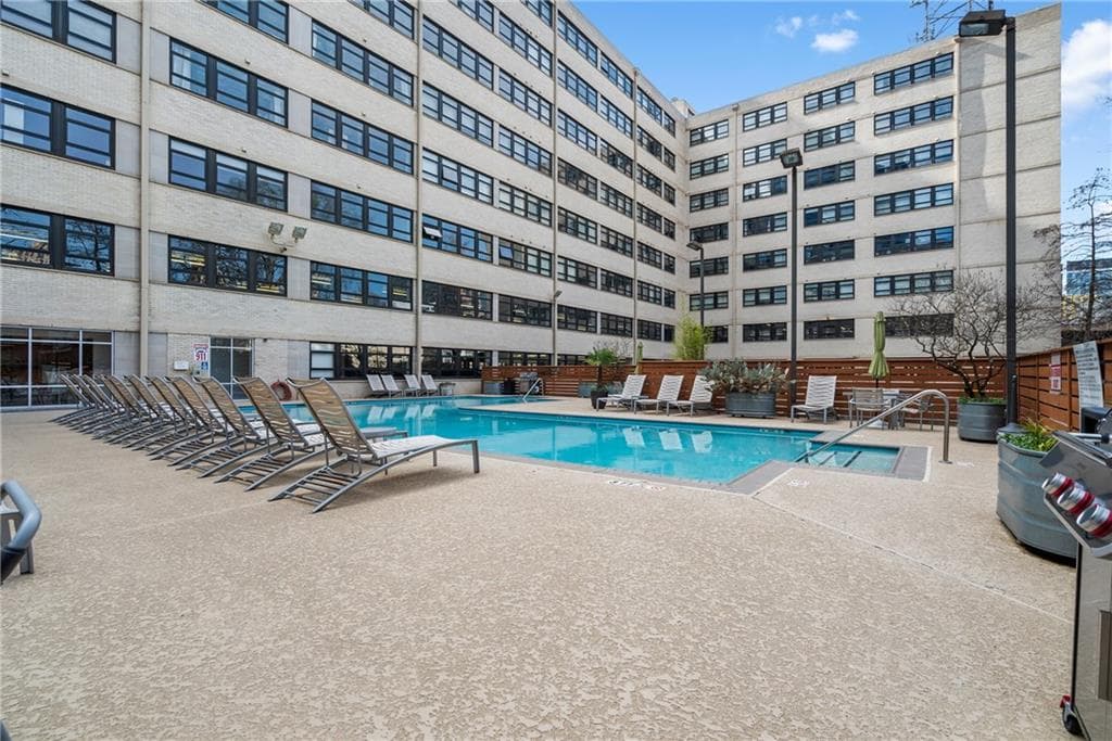 1 bedroom, 1 bathroom condominium sold at 878 Peachtree Street 405, Atlanta, GA 30309