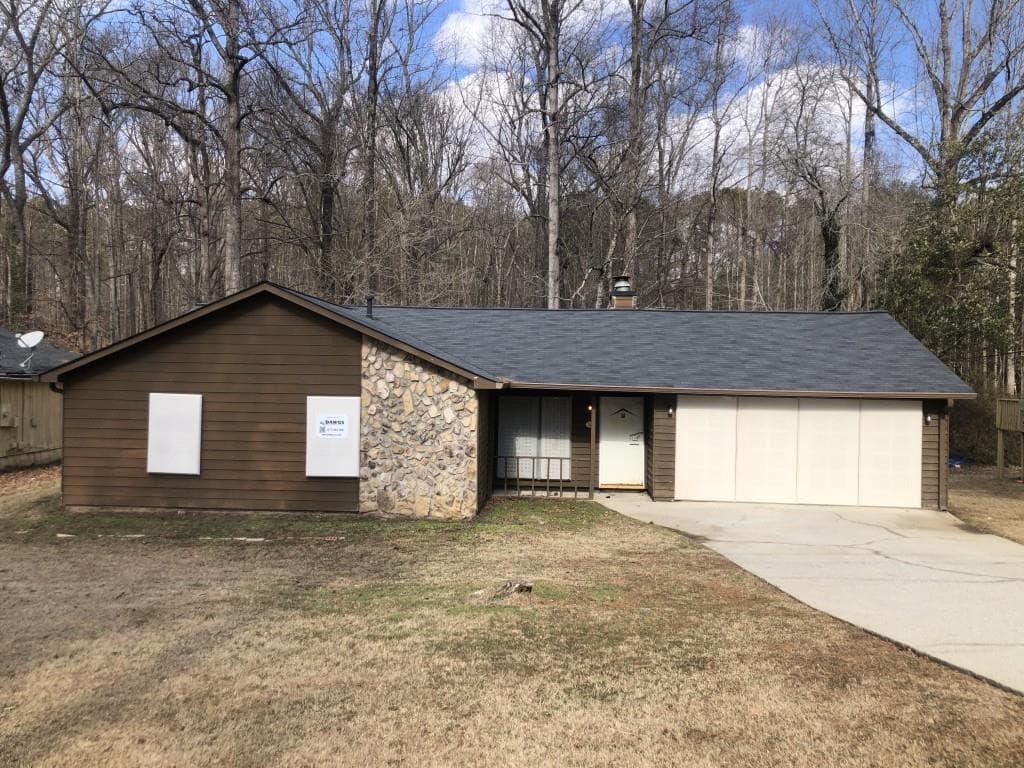 1079 Salisbury Trail, Riverdale, GA 30296 — most recent listing photo