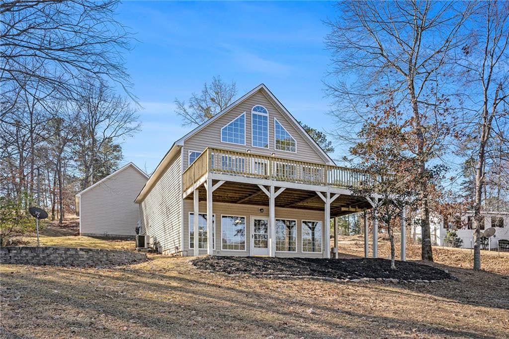 2 bedroom, 3 bathroom single family residence sold at 160 Sunhaven Lane, Sparta, GA 31087
