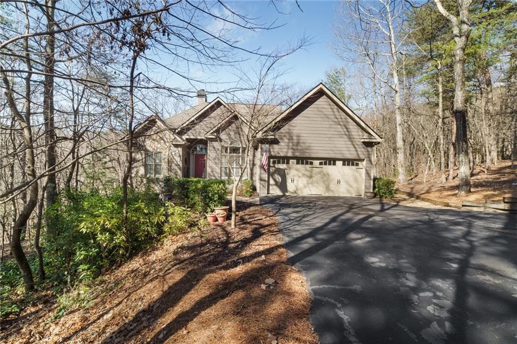 381 Gadalutsee Pass, Big Canoe, GA 30143 — most recent listing photo