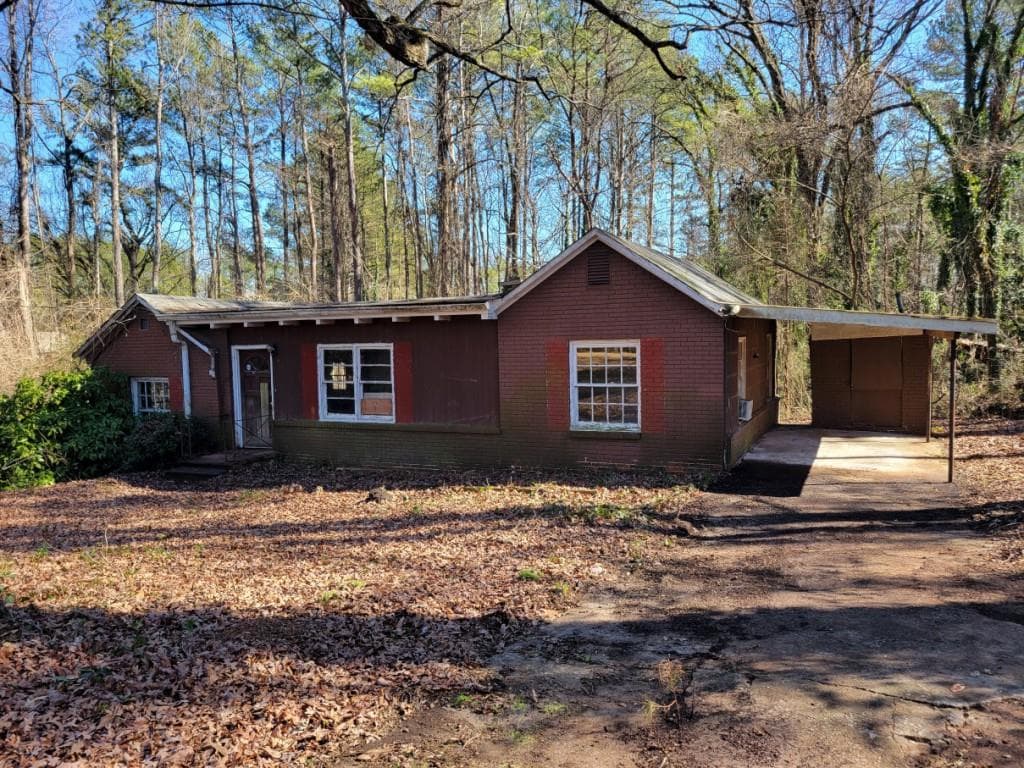 672 Rowland Road, Stone Mountain, GA 30083 — most recent listing photo