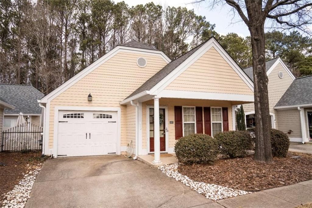 2 bedroom, 2 bathroom condominium sold at 5055 Kathryn Glen Drive, Acworth, GA 30101