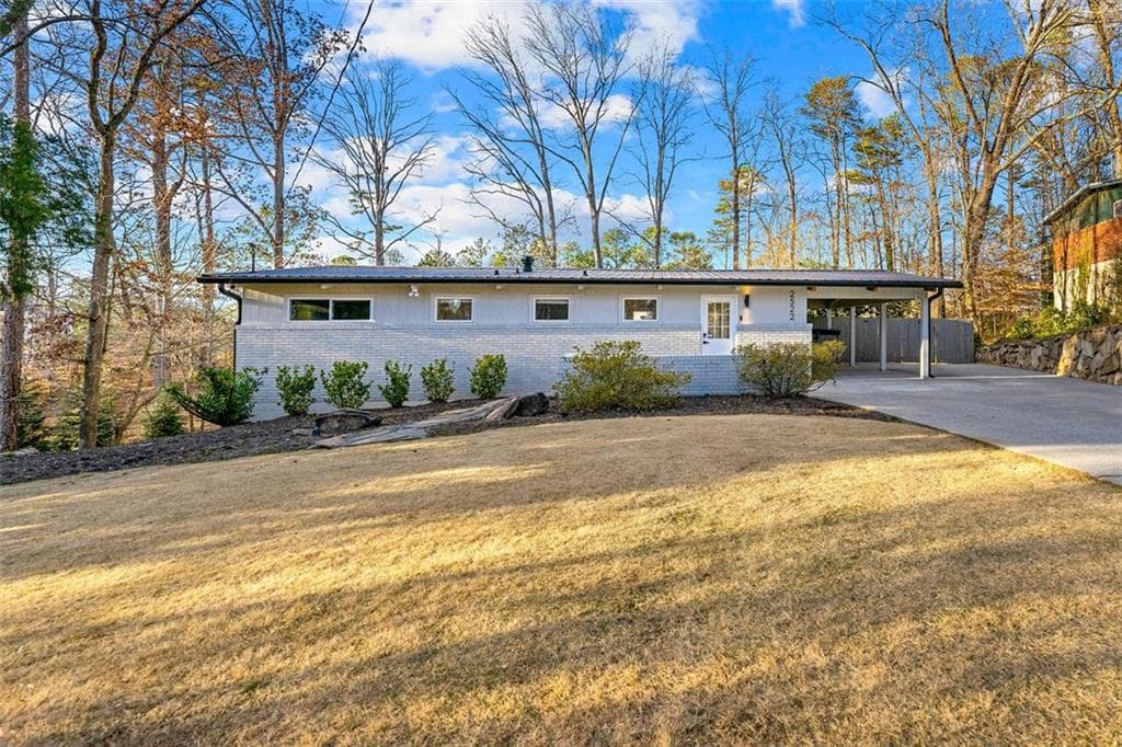 4 bedroom, 3 bathroom, 2,494 sq ft single family residence for rent at 2522 WAWONA, Brookhaven, GA 30319 for $5,000 a month — photo 2