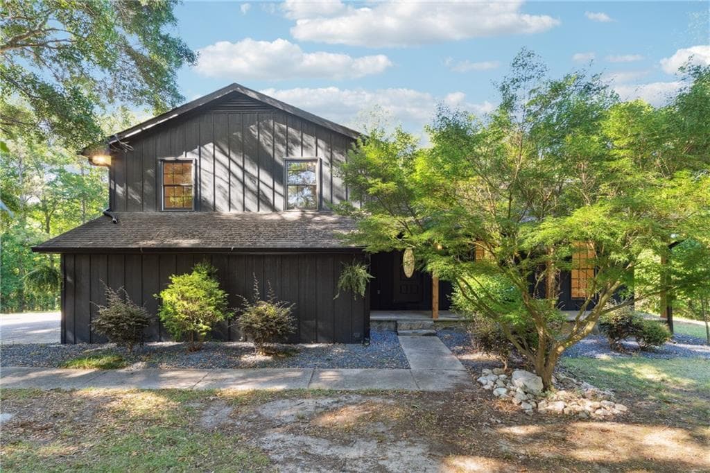3 bedroom, 3 bathroom single family residence sold at 9115 Pool Road, Villa Rica, GA 30180