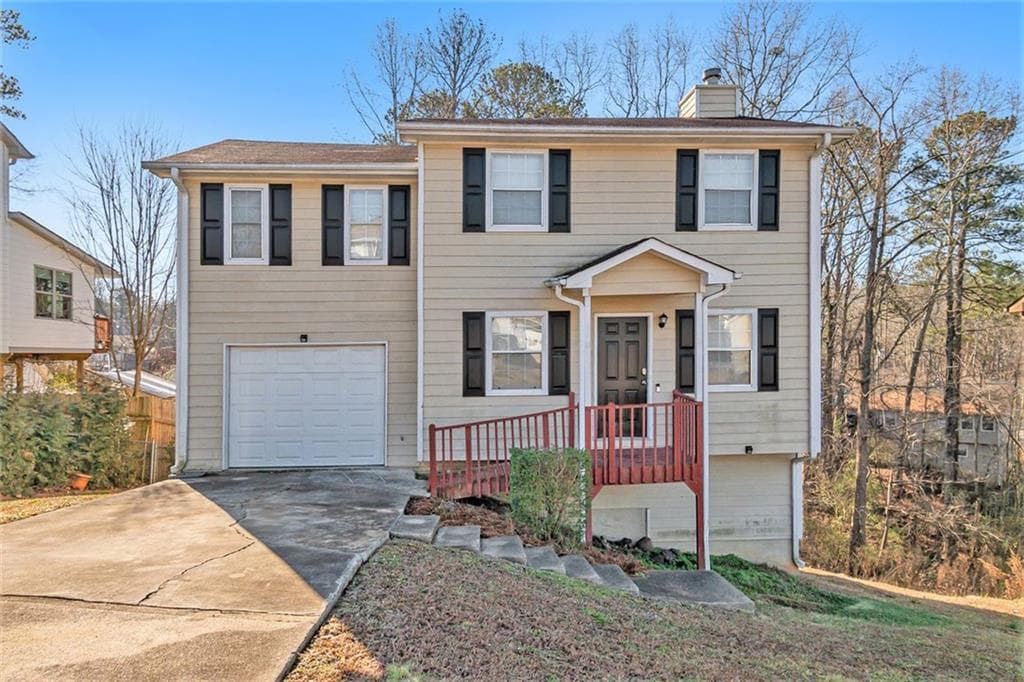 3 bedroom, 2 bathroom, 1,432 sq ft single family residence sold at 3731 CHEROKEE OVERLOOK Drive, Canton, GA 30115
