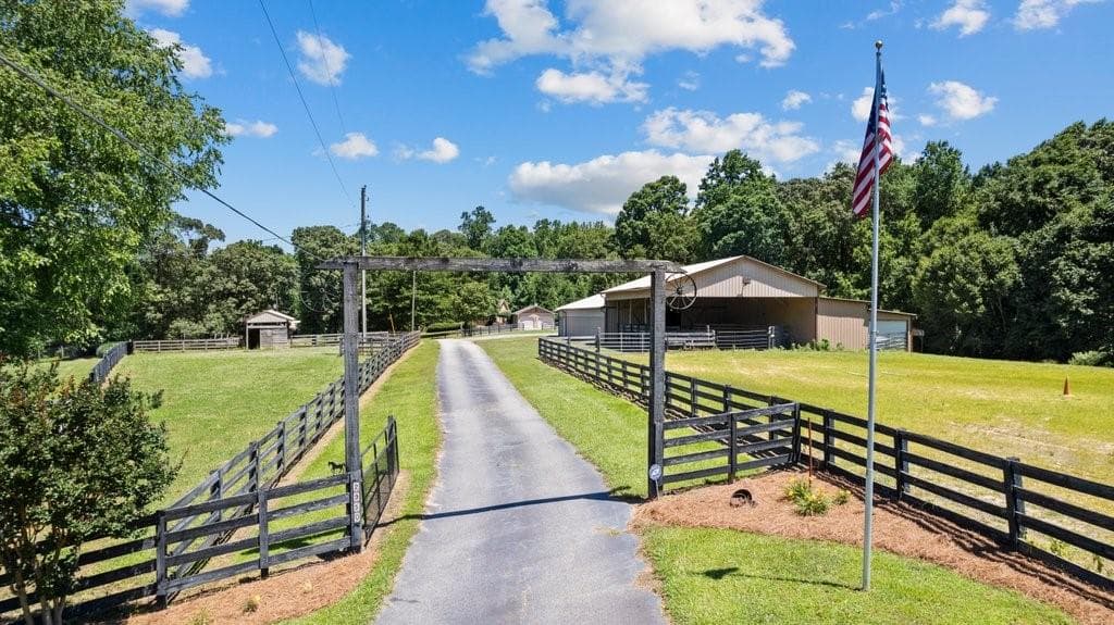2950 Colony Drive, Gainesville, GA 30507 — most recent listing photo
