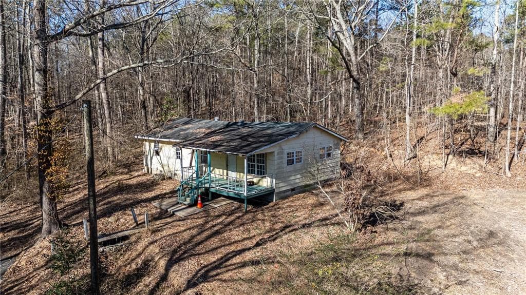 3 bedroom, 1 bathroom single family residence sold at 44 Pittman Drive, Whitesburg, GA 30185