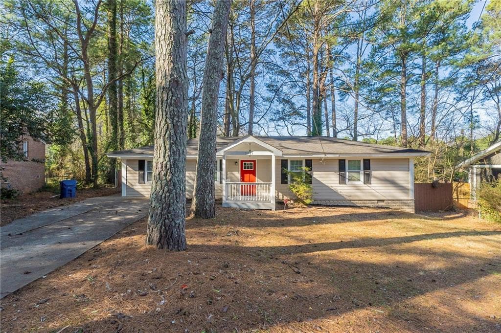 4 bedroom, 2 bathroom, 1,350 sq ft single family residence sold at 3881 Bonnie Lane, Atlanta, GA 30354