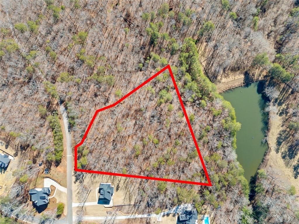 single family residence sold at 118 Whidby Farm Lane, Ball Ground, GA 30107