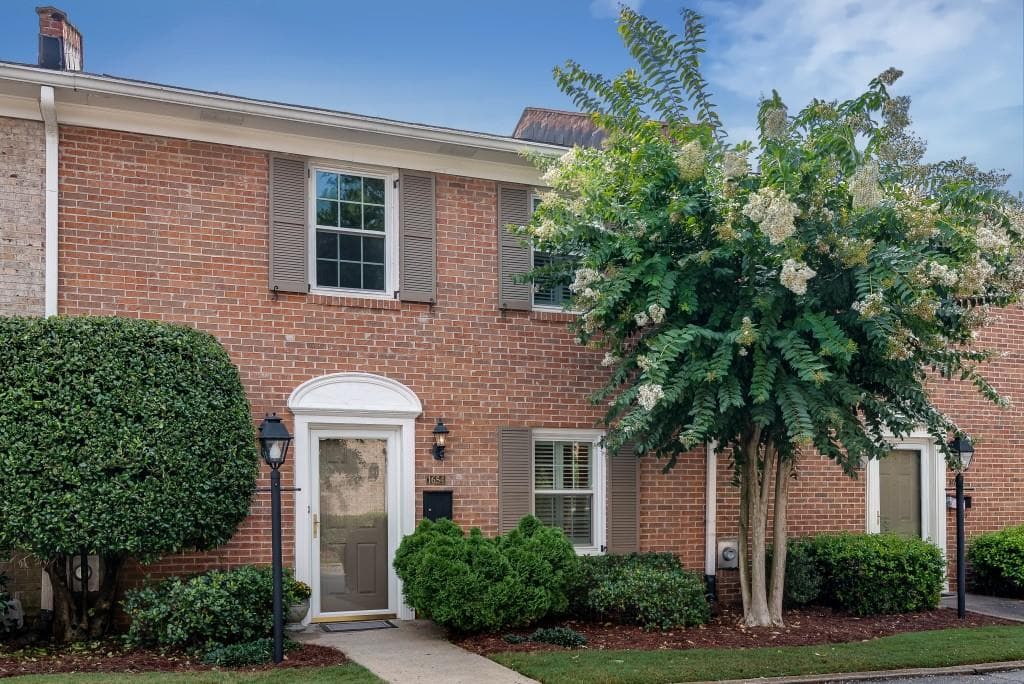 1654 Executive Park Lane, Brookhaven, GA 30329 — most recent listing photo