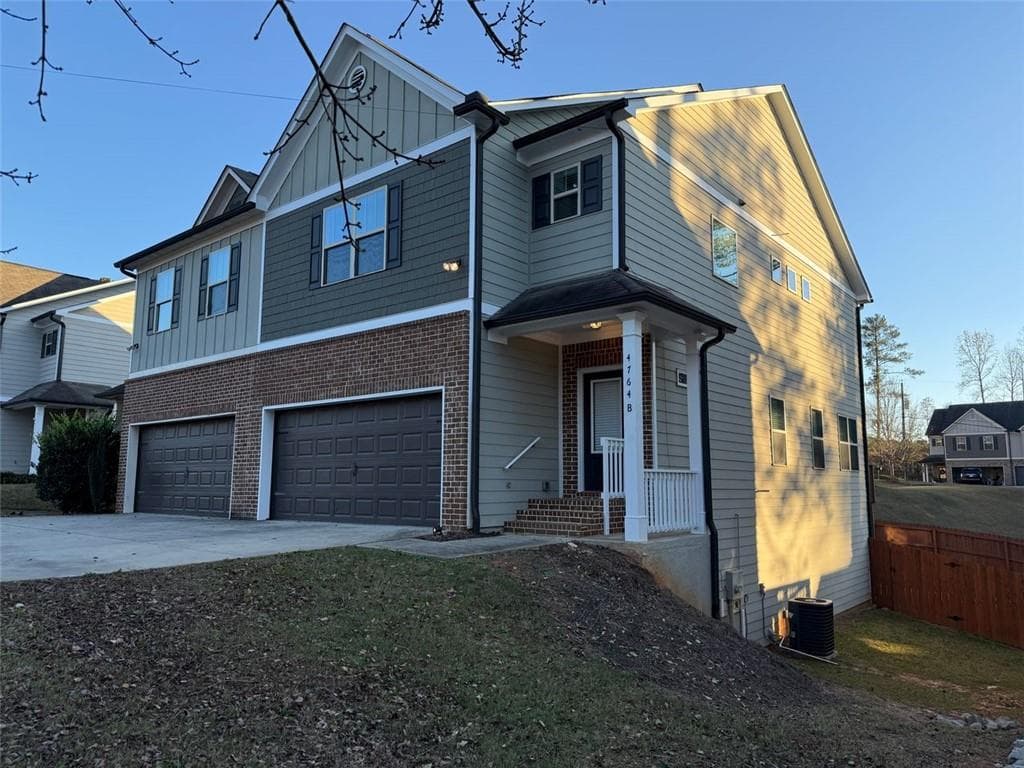 3 bedroom, 3 bathroom townhouse sold at 4764 SYLVAN Street B, Sugar Hill, GA 30518