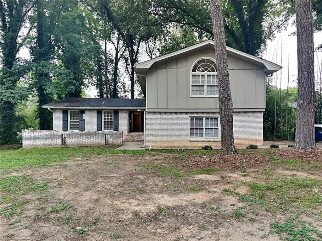 4048 Rainbow Drive, Decatur, GA 30034 — most recent listing photo