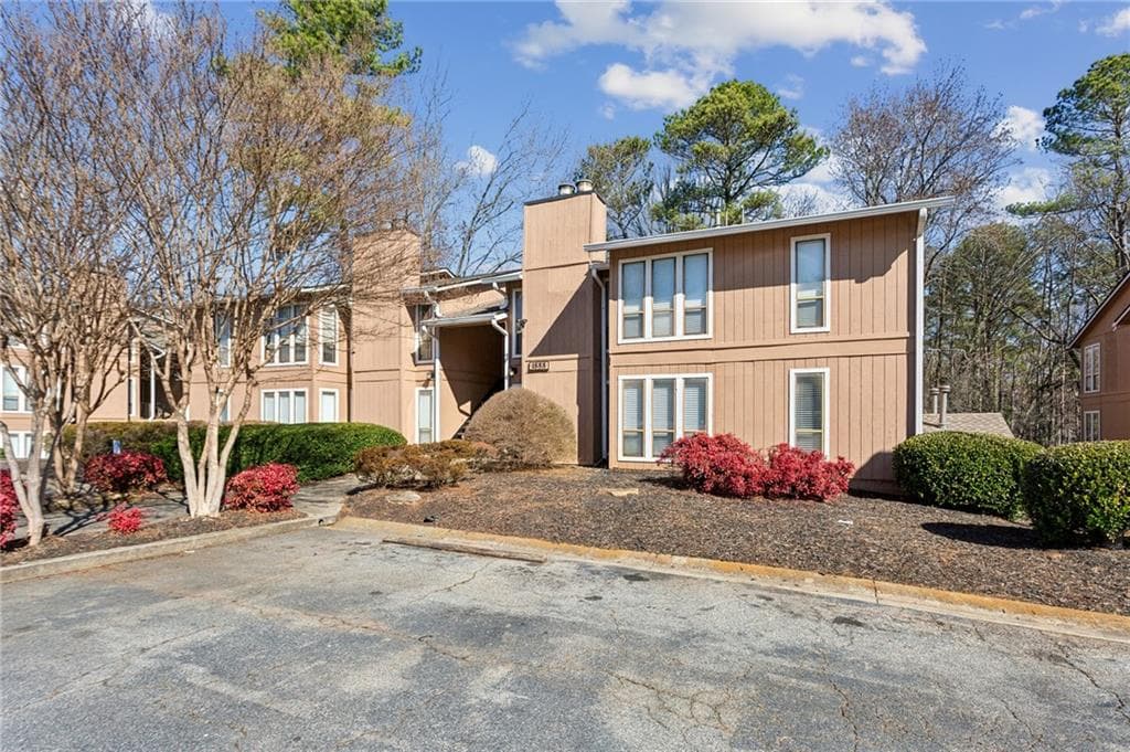 1 bedroom, 1 bathroom, 633 sq ft condominium sold at 1555 Terrell Mill Place D, Marietta, GA 30067