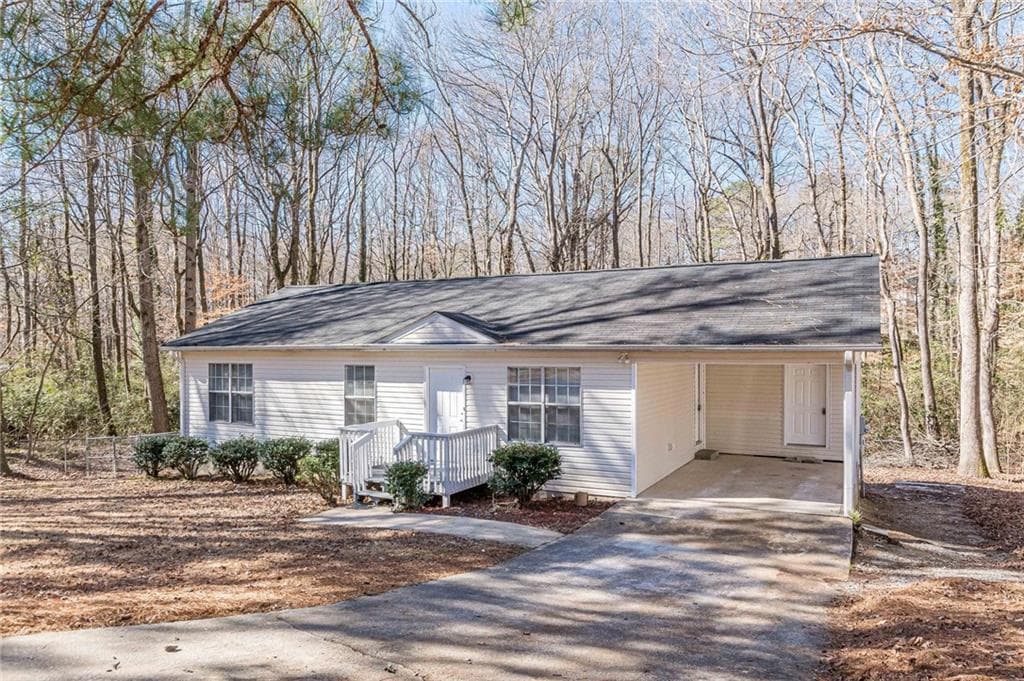 2813 Melanie Lane, Douglasville, GA 30135 — most recent listing photo