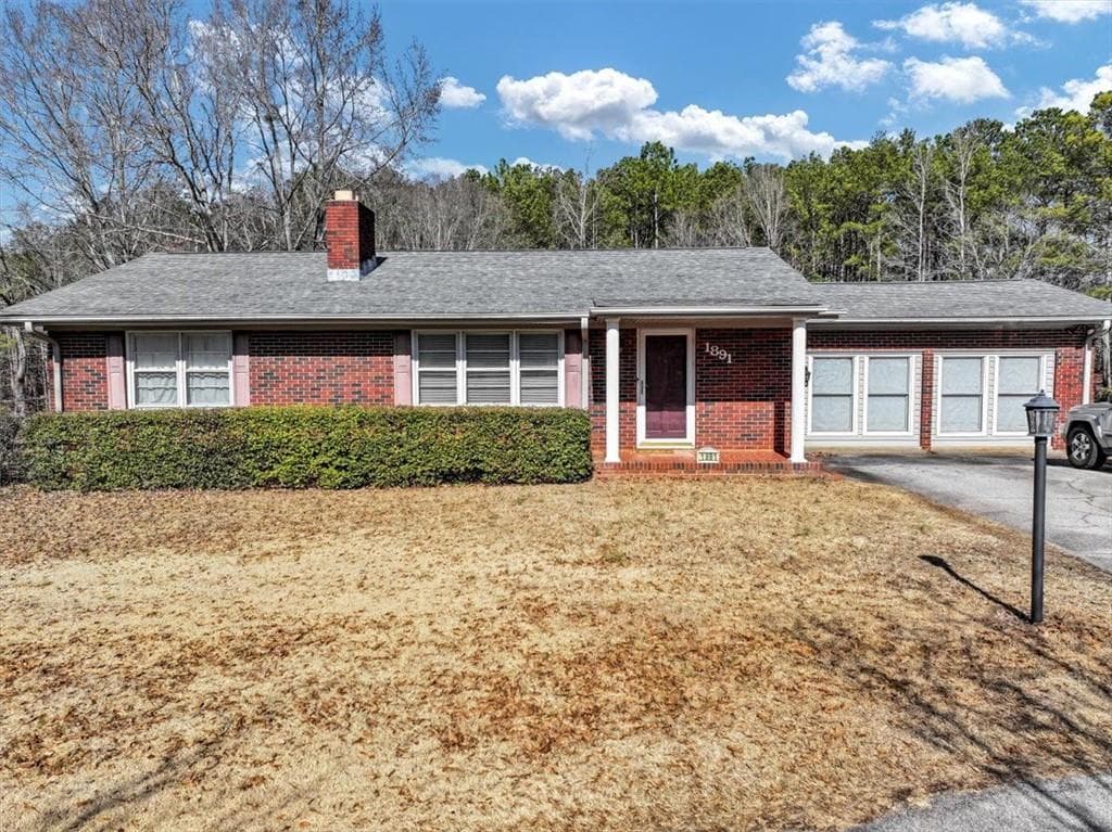 3 bedroom, 2 bathroom, 1,944 sq ft single family residence for sale at 1891 HIGHWAY 81, Mcdonough, GA 30252