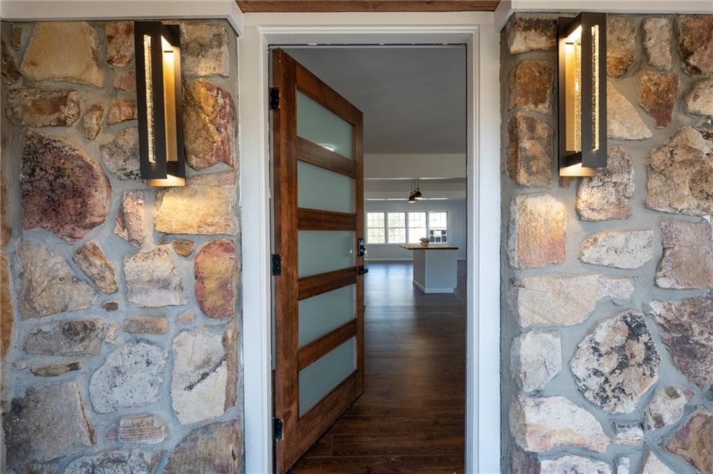 112 E Belmont Drive, Calhoun, GA 30701 — most recent listing photo
