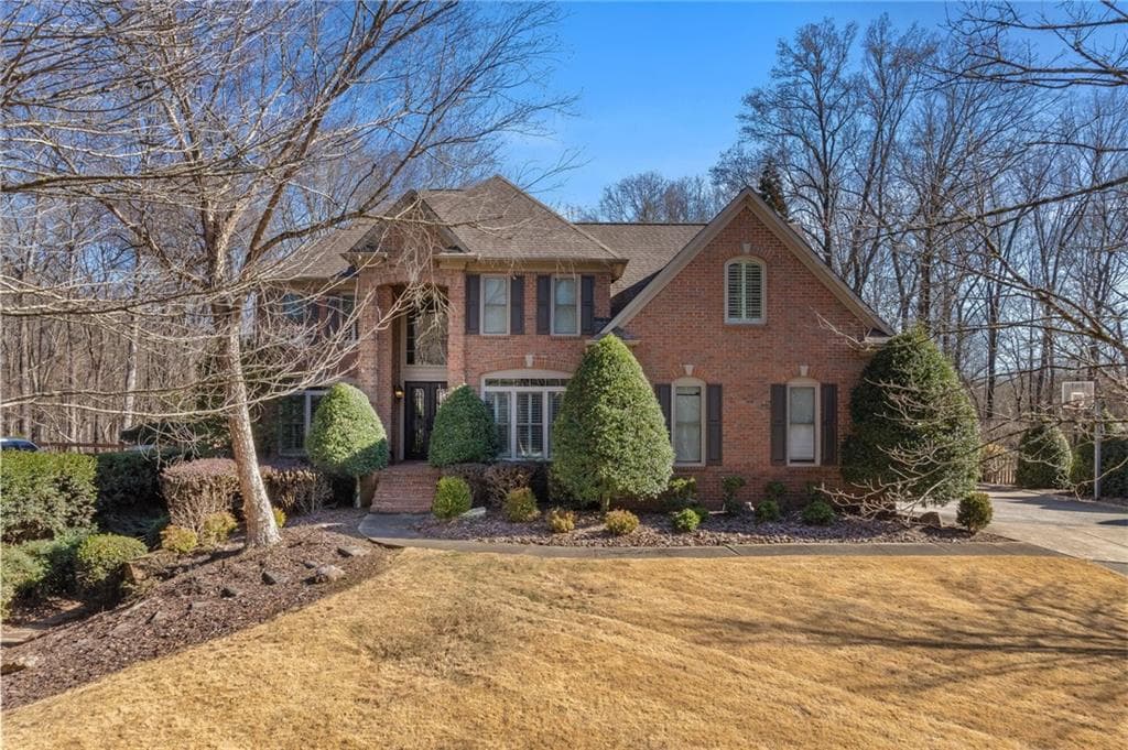 6 bedroom, 5 bathroom single family residence sold at 920 Riverhaven Drive, Suwanee, GA 30024