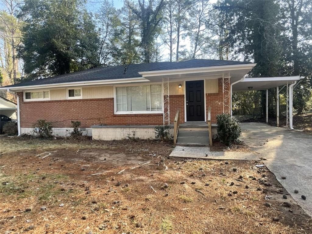 3 bedroom, 1 bathroom single family residence sold at 1864 Cindy Drive, Decatur, GA 30032