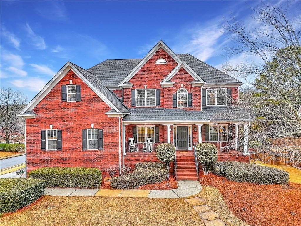 5 bedroom, 5 bathroom single family residence sold at 1510 Mount McKinley Drive, Grayson, GA 30017