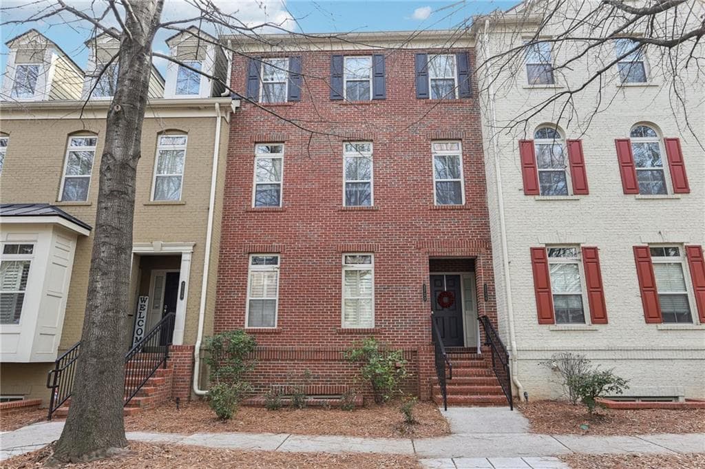 2 bedroom, 2 bathroom, 1,400 sq ft condominium sold at 2732 Wander Lane, Alpharetta, GA 30022