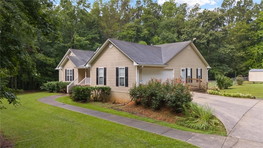 4 bedroom, 3 bathroom single family residence sold at 4156 Holly Springs Road, Rockmart, GA 30153