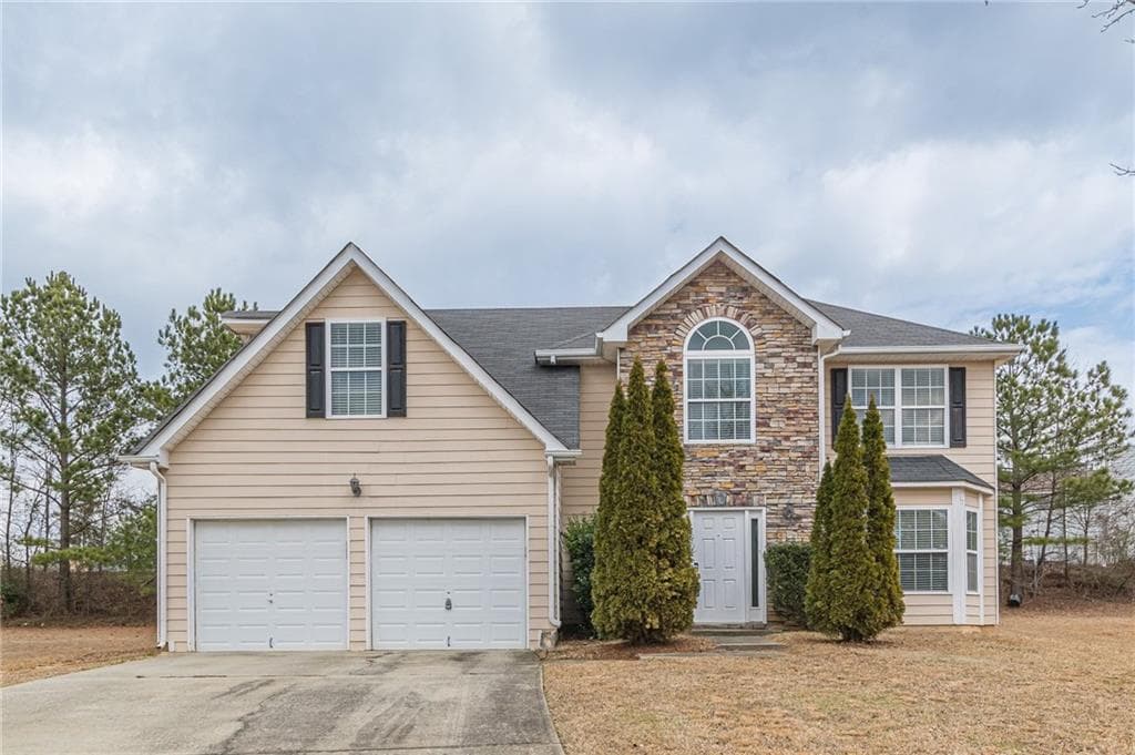 4 bedroom, 3 bathroom single family residence sold at 325 Welsh Court, Fairburn, GA 30213