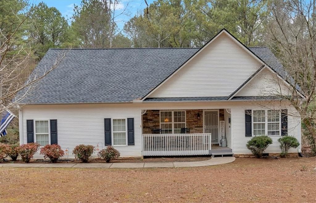 3 bedroom, 2 bathroom single family residence sold at 1494 Gardner Spring Road, Adairsville, GA 30103