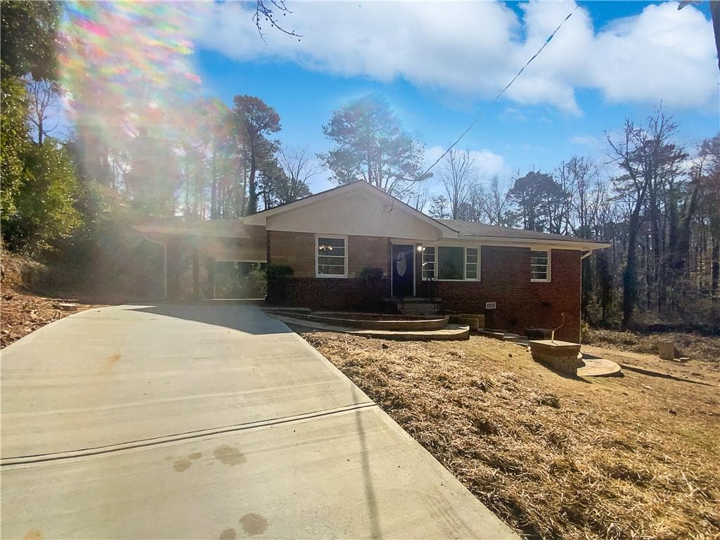 3 bedroom, 1 bathroom single family residence sold at 1641 Rockcliff Place, Atlanta, GA 30316