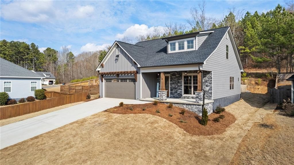 3 bedroom, 3 bathroom single family residence sold at 18 Tahlequah Street, Rome, GA 30161