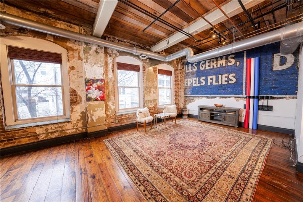 1 bedroom, 1 bathroom condominium sold at 342 Marietta Street 8, Atlanta, GA 30313