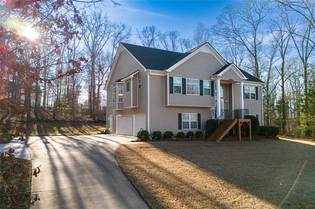 4 bedroom, 4 bathroom single family residence sold at 8885 CAMP TREE Court, Winston, GA 30187