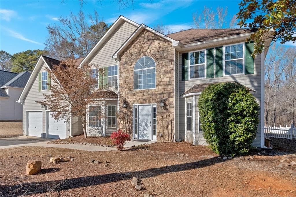 5 bedroom, 3 bathroom single family residence sold at 473 Silverleaf Lane, Dallas, GA 30157