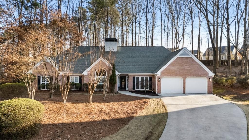 4 bedroom, 3 bathroom, 2,924 sq ft single family residence sold at 410 Barlow Court, Johns Creek, GA 30022