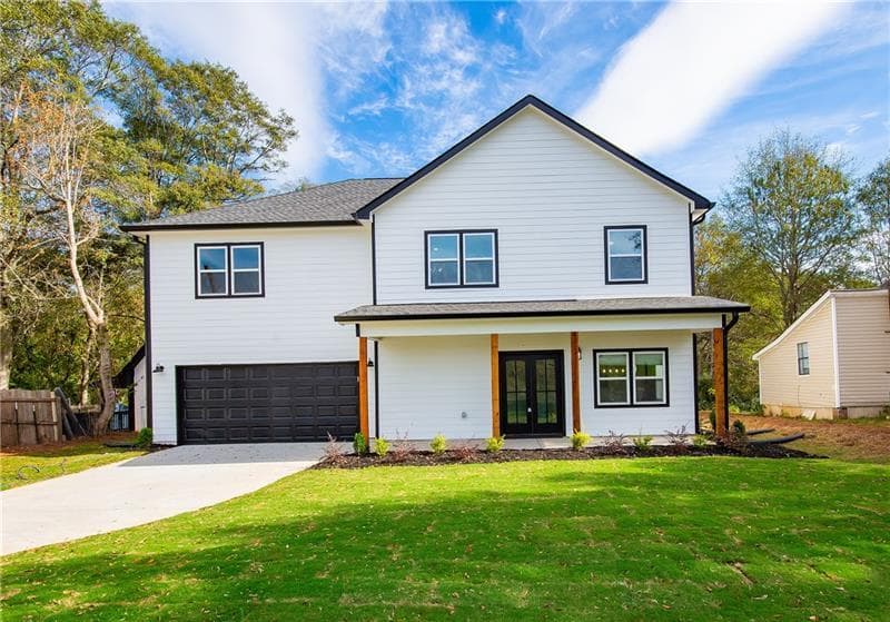 4 bedroom, 3 bathroom single family residence sold at 221 Cobb Street, Palmetto, GA 30268