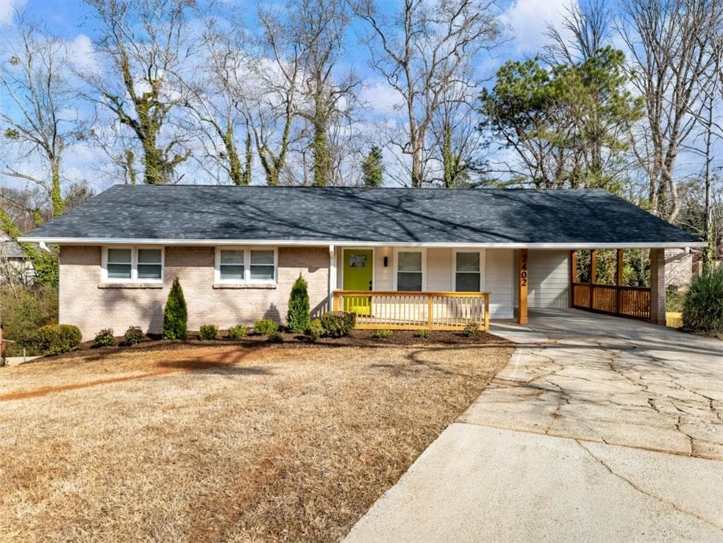 5 bedroom, 3 bathroom single family residence sold at 2402 Tiffany Circle, Decatur, GA 30035