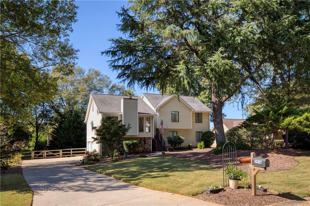 3956 Carriage Gate Drive, Duluth, GA 30096 — most recent listing photo