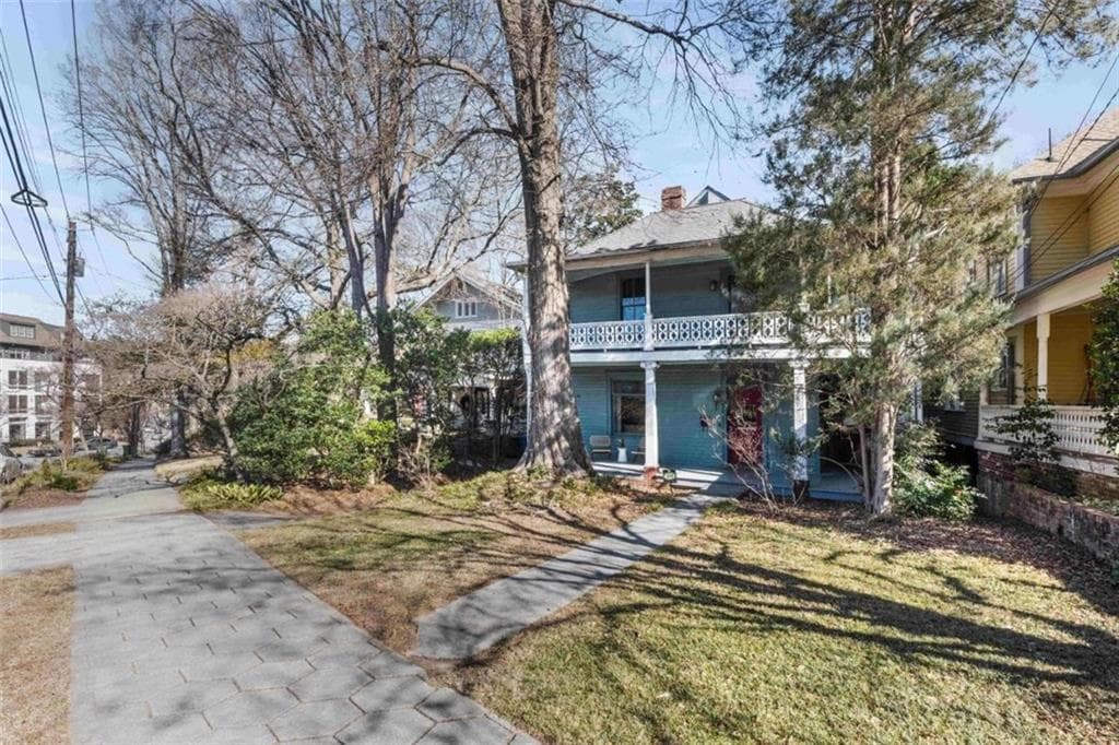 2 bedroom, 1 bathroom, 1,500 sq ft apartment for rent at 235 Elizabeth Street, Atlanta, GA 30307 for $4,500 a month — photo 1 of 38