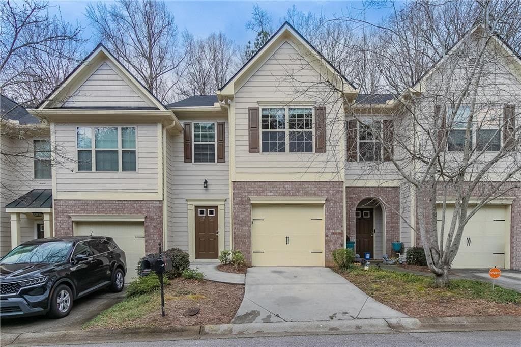3 bedroom, 2 bathroom single family residence sold at 2890 Ridgeview Drive, Atlanta, GA 30331